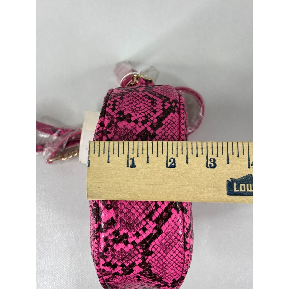 Caroline Hill Faux Snakeskin Pill Purse Neon Pink Gold Chain Strap NWT - Picture 5 of 5